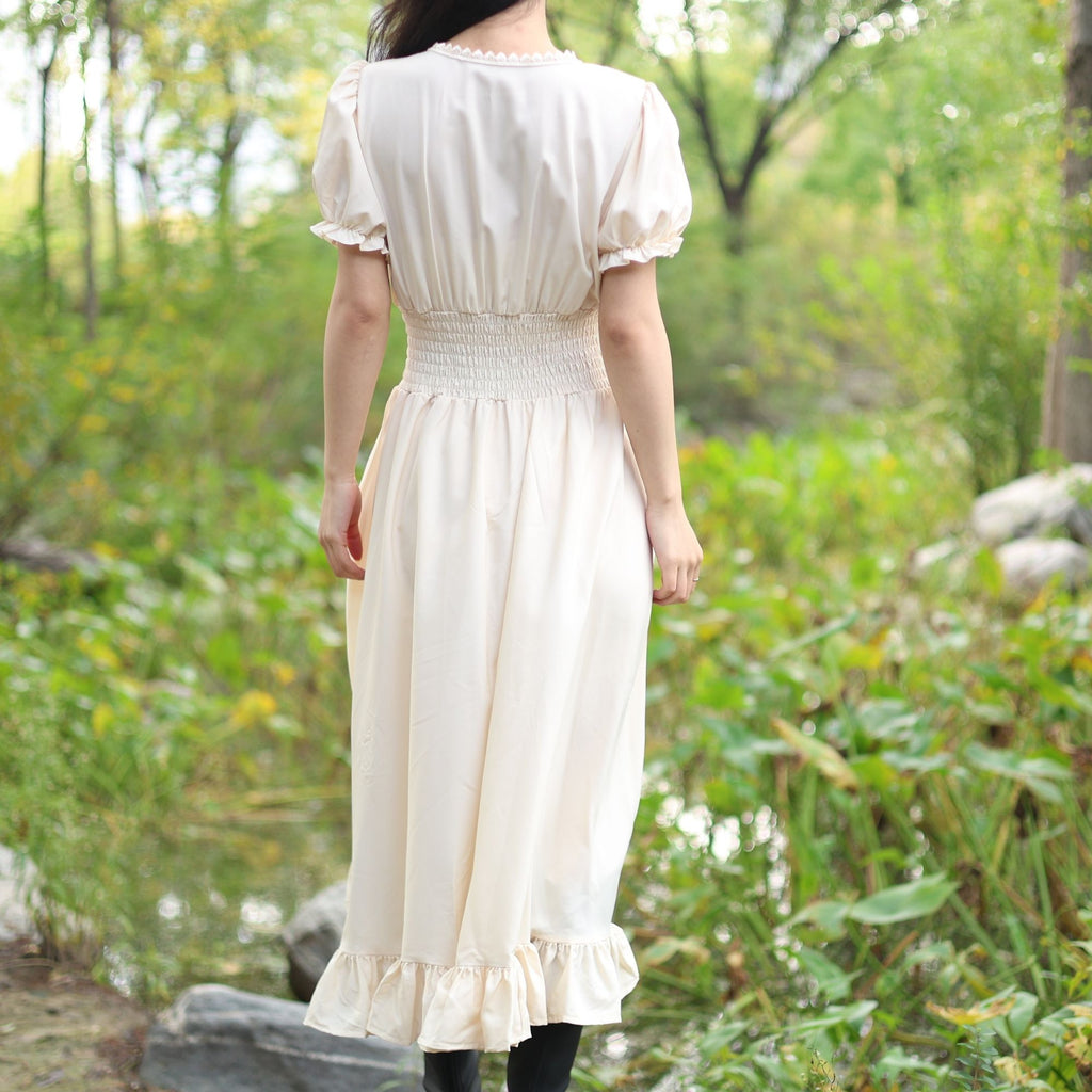 Beige Medieval Renaissance Dress – LARP Fantasy Gown