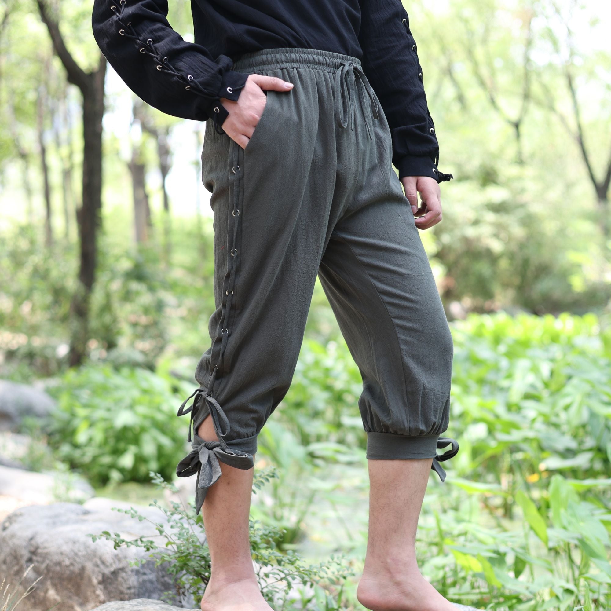 Medieval Pants with Lace-Up Sides – Green